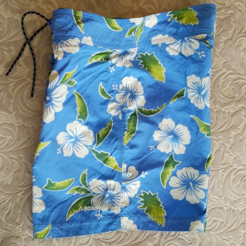 Patagonia Wavefarer Board Shorts